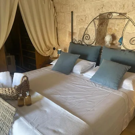 Trullo Delle Rondini Villa